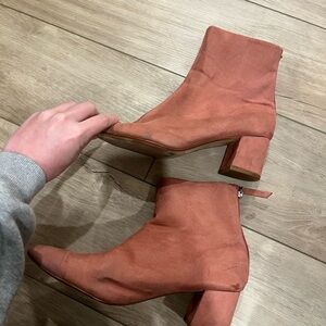 Women's Suede Ankle Boots - Pink